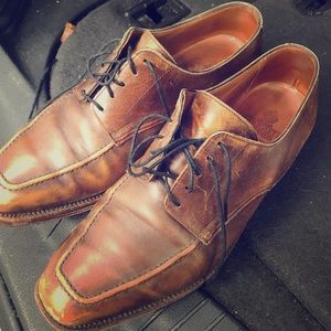 Oxford and Jones Size 7.5